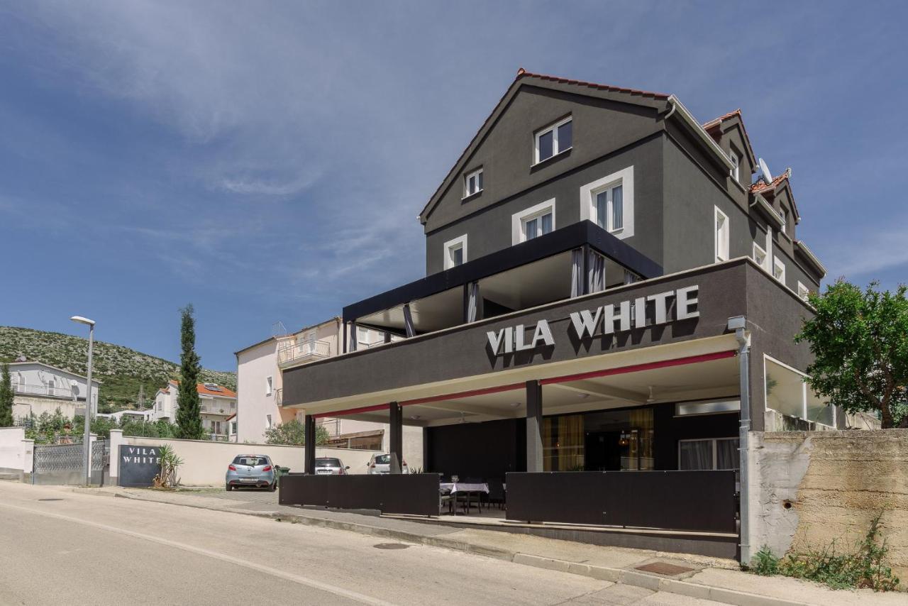 טרוגיר Hotel Vila White מראה חיצוני תמונה